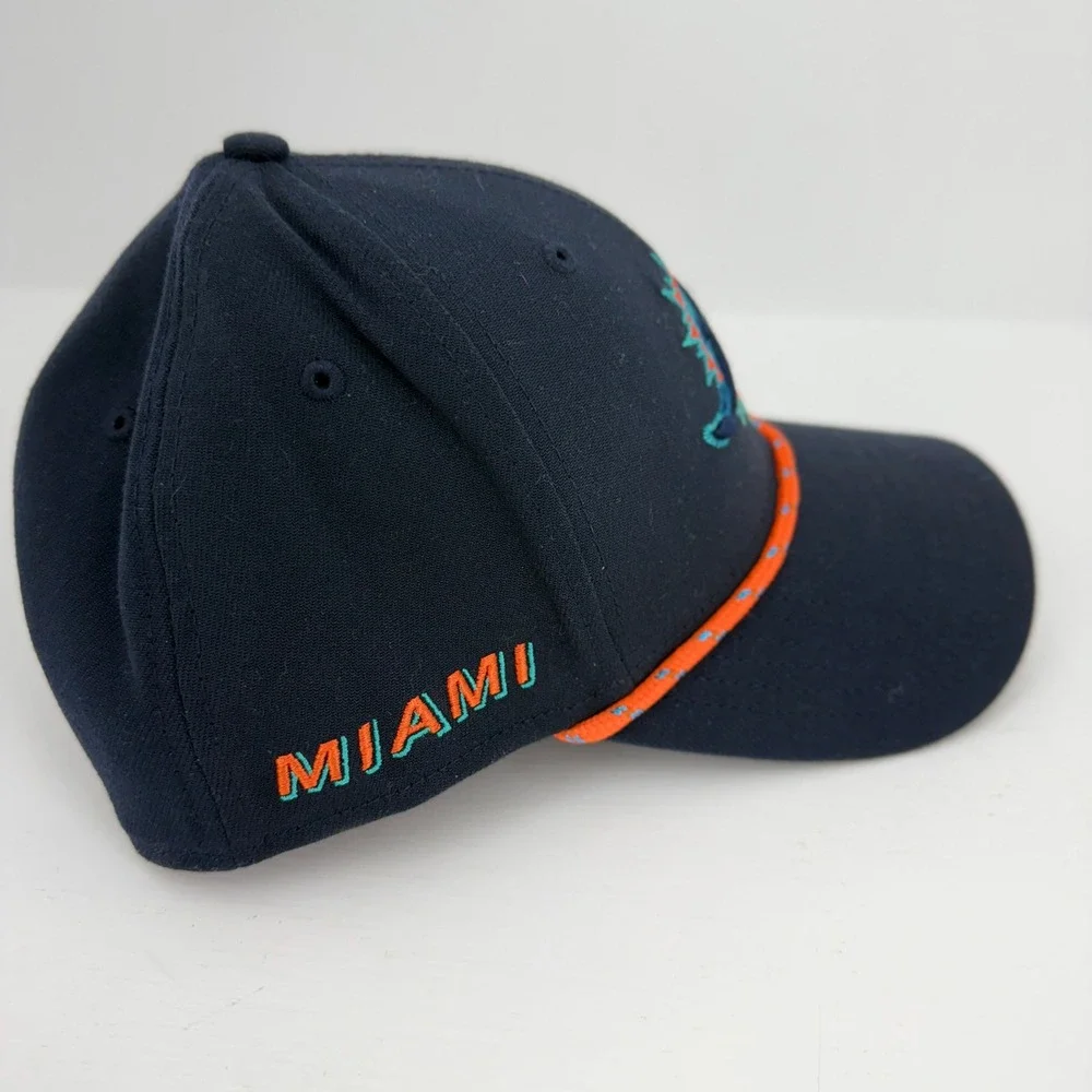 Miami Dolphins 2025 NFL Rivalries Hat Mens M/L Navy Blue Excellent 39THIRTYFited